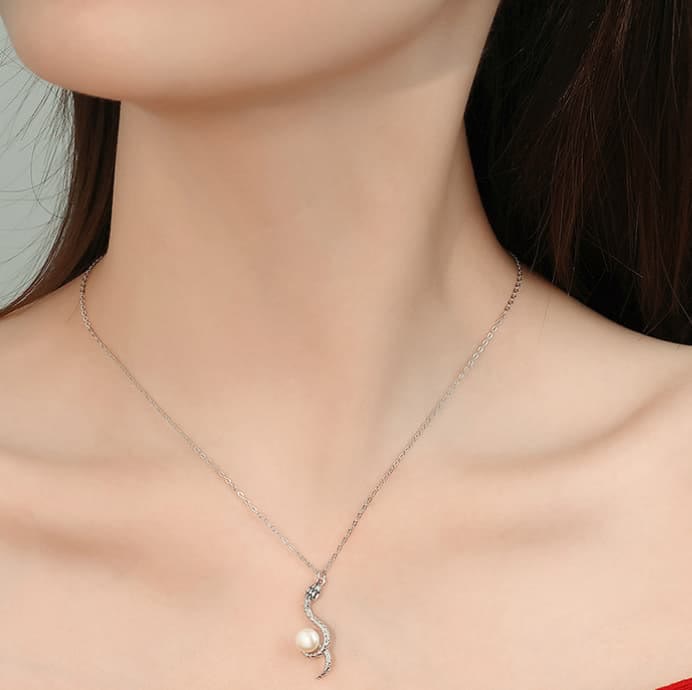 Stone of buddha 925 Sterling Silver Snake Around Pearl Year Of The Snake Blessing Necklace Pendant