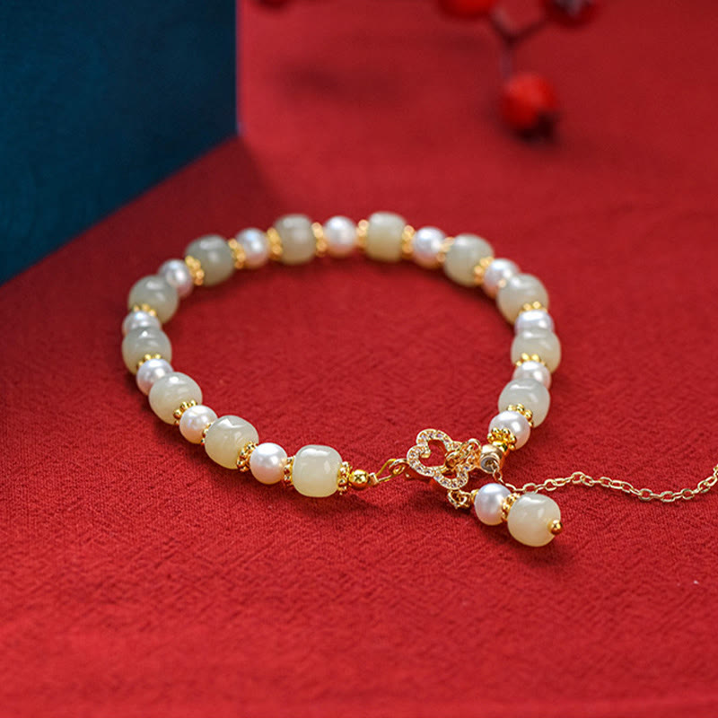 Stone of buddha Hetian Jade Pearl Alloy Four Leaf Clover Pendent Abundance Bracelet