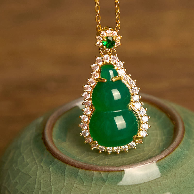 Stone of buddha Green Chalcedony Gourd Pendant