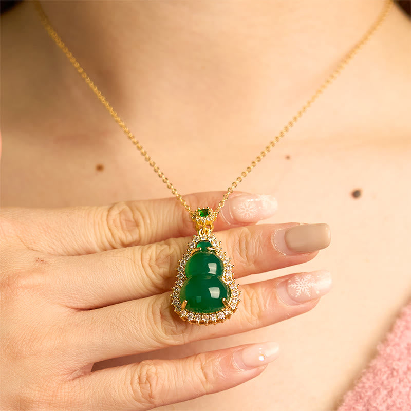 Stone of buddha Green Chalcedony Gourd Pendant