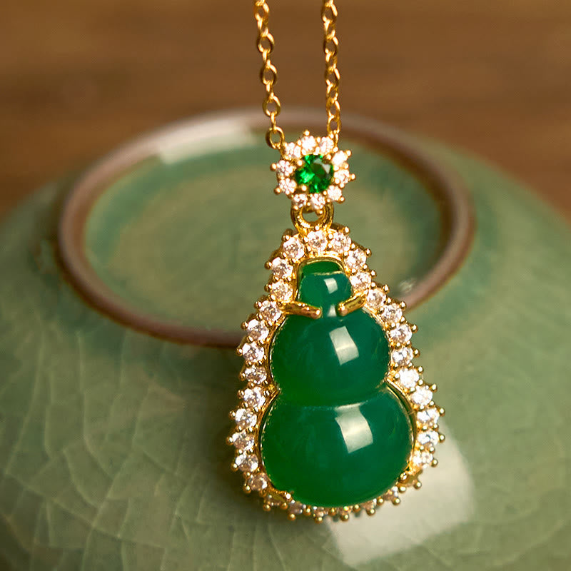 Stone of buddha Green Chalcedony Gourd Pendant