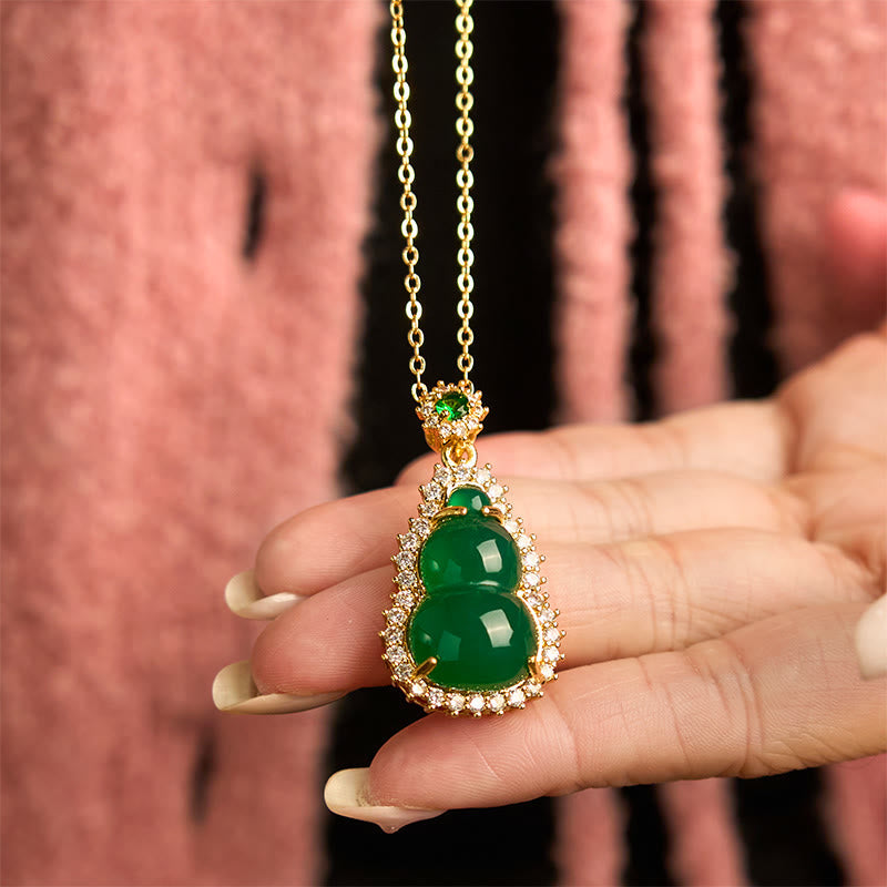 Stone of buddha Green Chalcedony Gourd Pendant