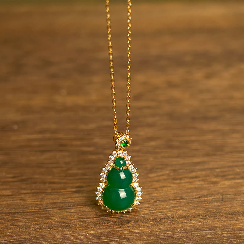 Stone of buddha Green Chalcedony Gourd Pendant