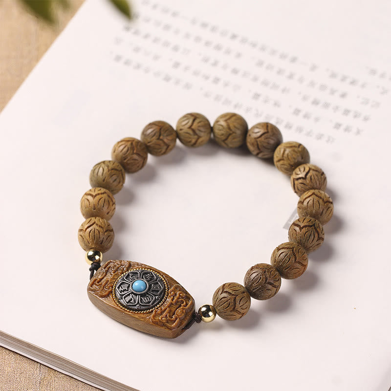 Stone of buddha Green Sandalwood Ebony Wood Sandalwood Om Mani Padme Hum Soothing Bracelet