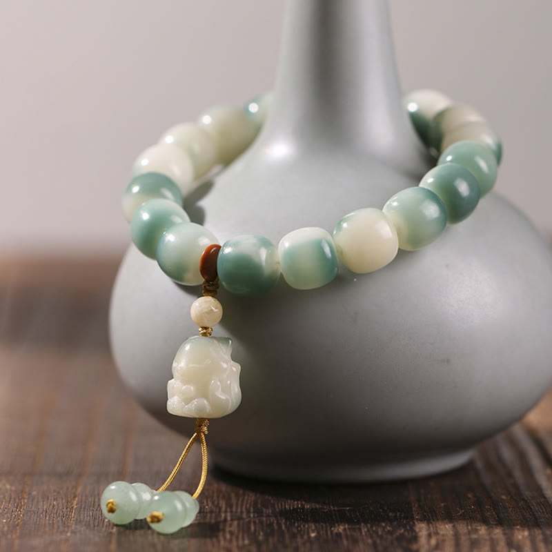 Stone of buddha Gradient Bodhi Seed Nine-Tailed Fox Cat Paw Claw Pine Cone Peace Bracelet