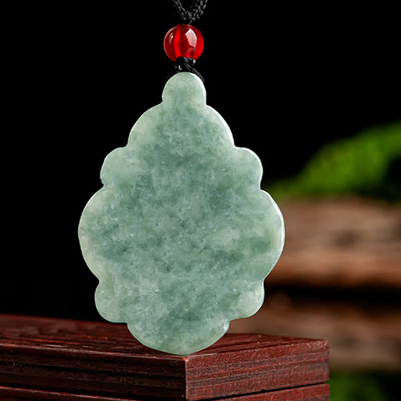 Stone of buddha Natural Jade Kalanchoe blossfeldiana Flower Pattern Luck Necklace Pendant