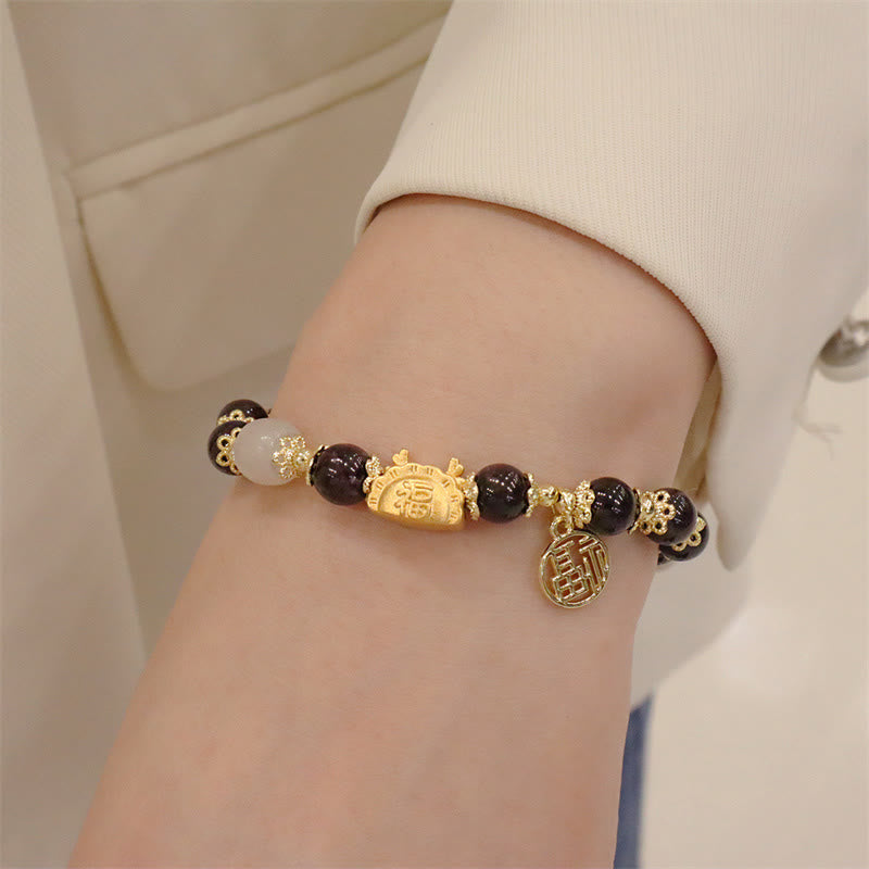 Stone of buddha Year Of The Dragon Red Agate Strawberry Quartz Black Obsidian Jade Garnet Pearl Cinnabar Dumpling Dragon Luck Fu Character Bracelet