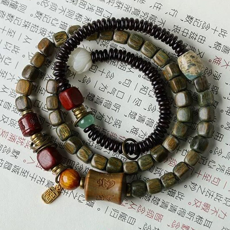 Stone of buddha Green Sandalwood Ebony Om Mani Padme Hum Engraved Peace Triple Wrap Bracelet