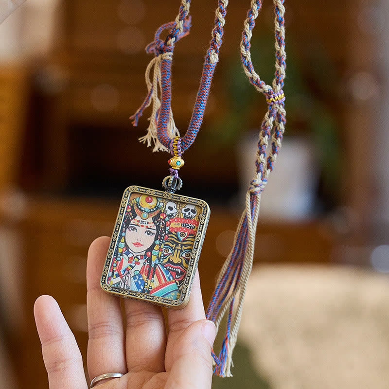 Stone of buddha Tibetan Zakiram Goddess of Wealth Past And Present Ghau Prayer Box Necklace Pendant