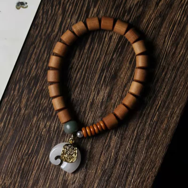 Stone of buddha Sandalwood Jade Elephant Protection Bracelet