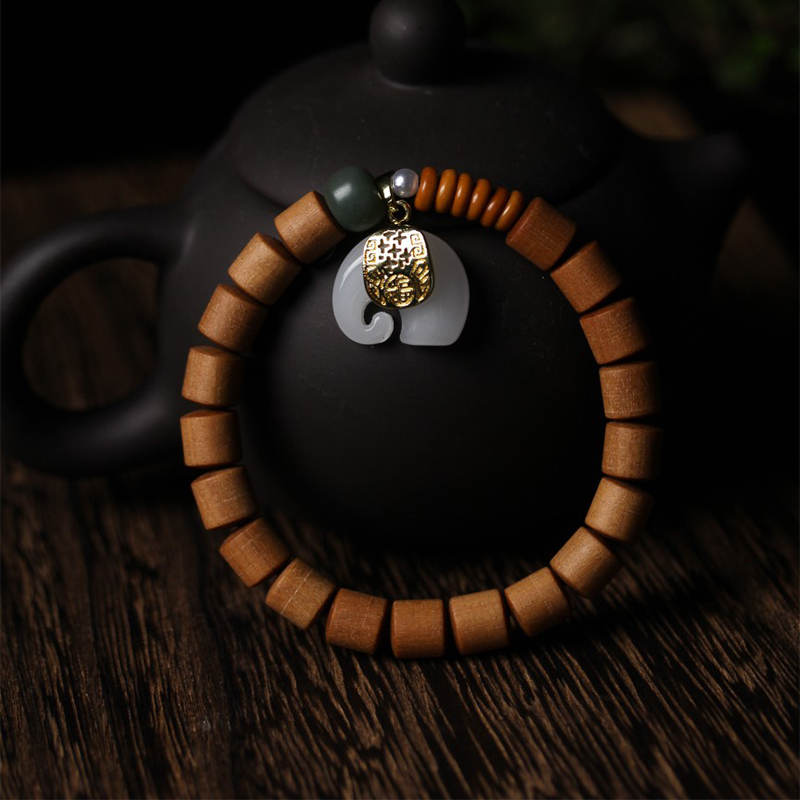 Stone of buddha Sandalwood Jade Elephant Protection Bracelet