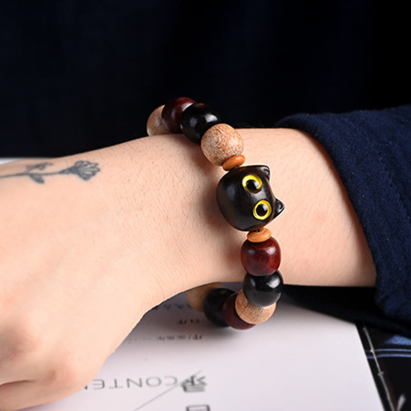 Stone of buddha Small Leaf Red Sandalwood Ebony Wood Cute Cat Engraved Protection Bracelet