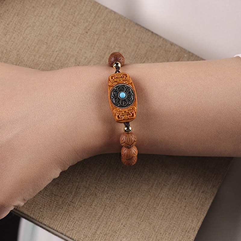 Stone of buddha Green Sandalwood Ebony Wood Sandalwood Om Mani Padme Hum Soothing Bracelet
