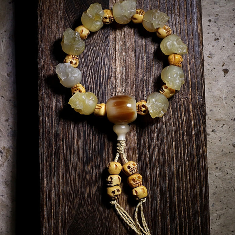 Stone of buddha Handmade Tibetan Sheep Horn Skull The Lord of the Corpse Forest Yak Bone Engraved Luck Bracelet
