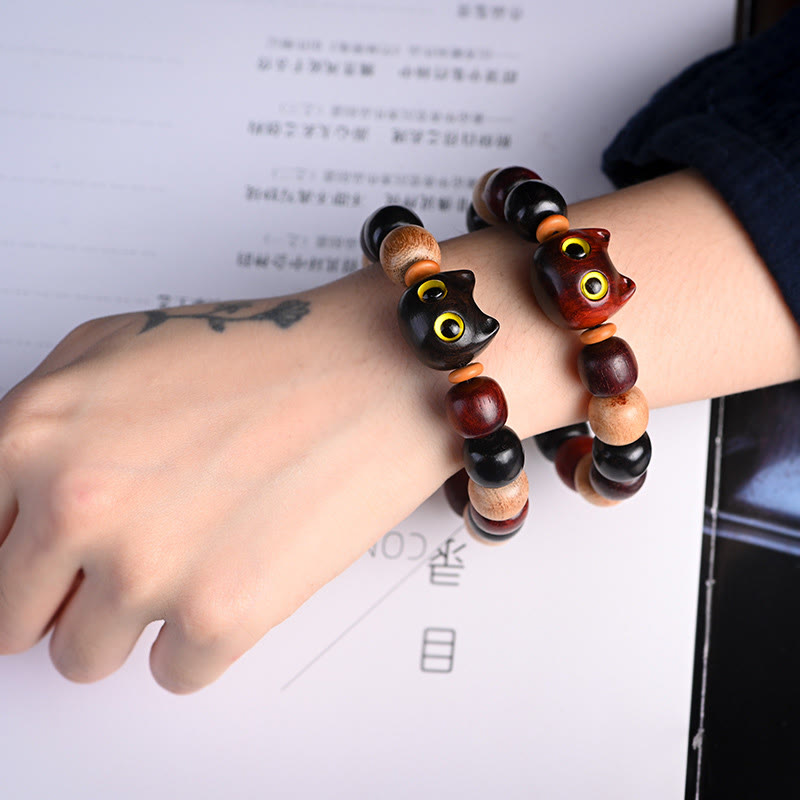 Stone of buddha Small Leaf Red Sandalwood Ebony Wood Cute Cat Engraved Protection Bracelet
