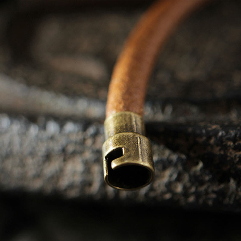 Stone of buddha Retro Leather Luck Healing Copper Magnetic Buckle Bracelet